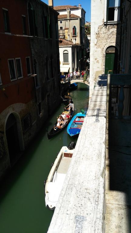 Balcone Sul Canale Венеция Экстерьер фото